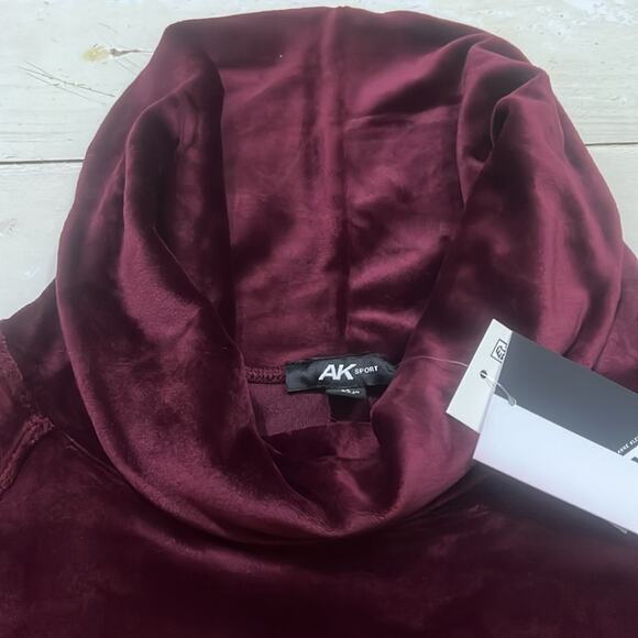 Anne Klein Velour Shirt Cowl Turtleneck Burgundy Wine Womens Medium Hi Low Waist - Picture 6 of 9